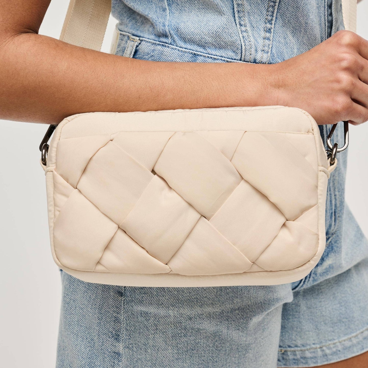 Woven Crossbody: Cream