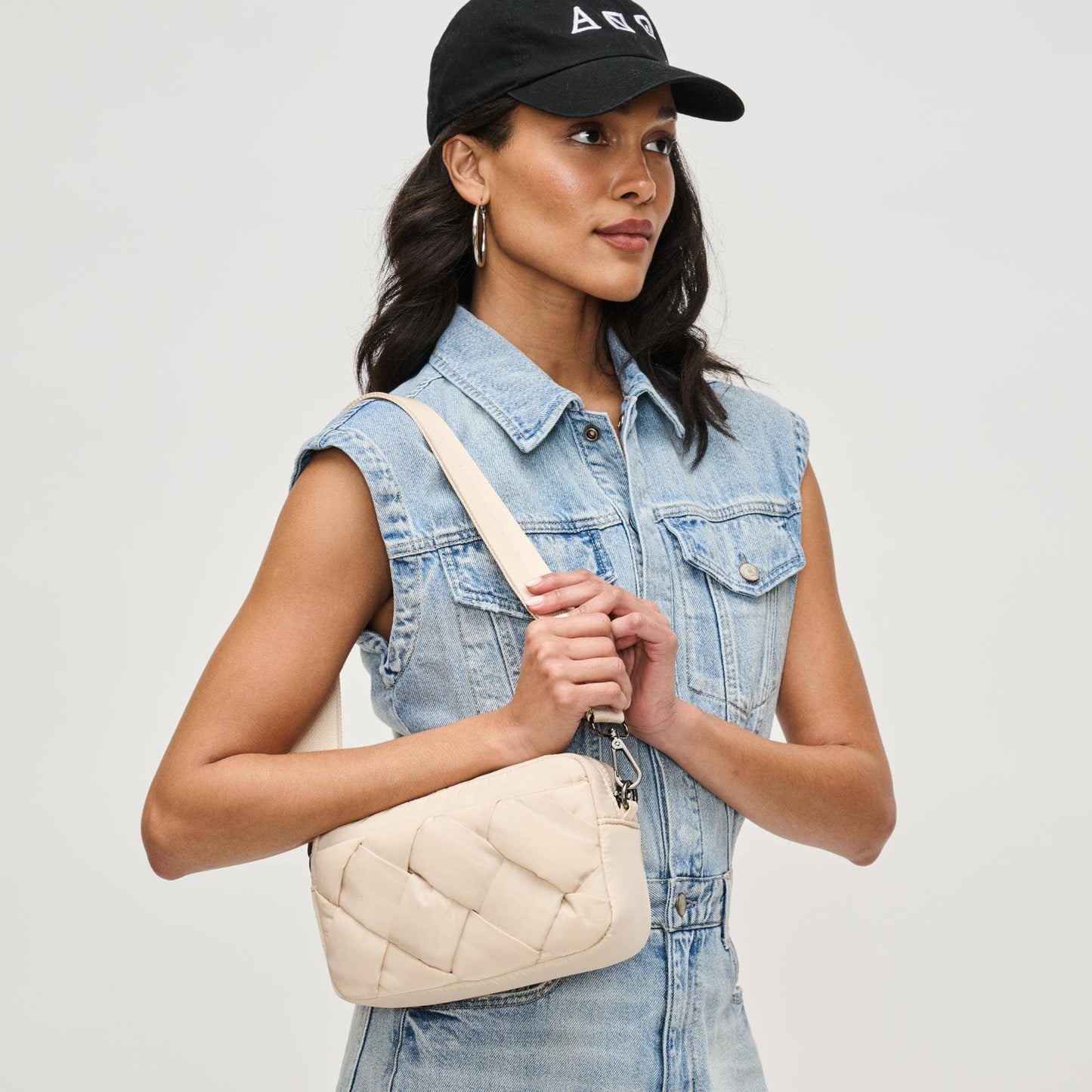 Woven Crossbody: Cream