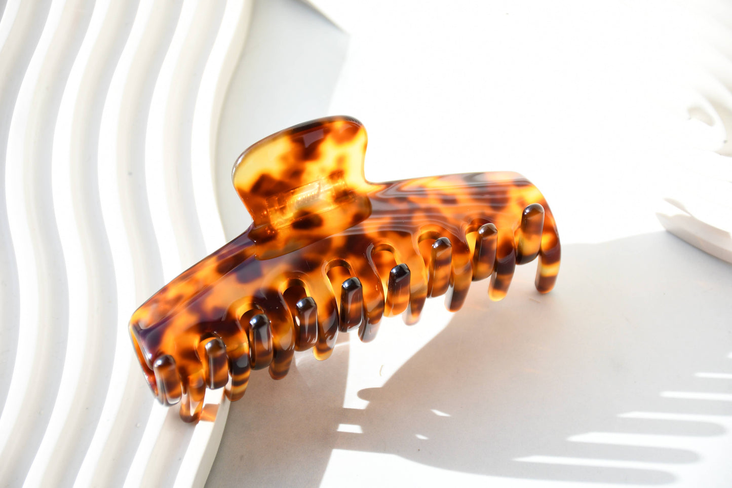 Rectangle Acetate Hair Claw in Classic