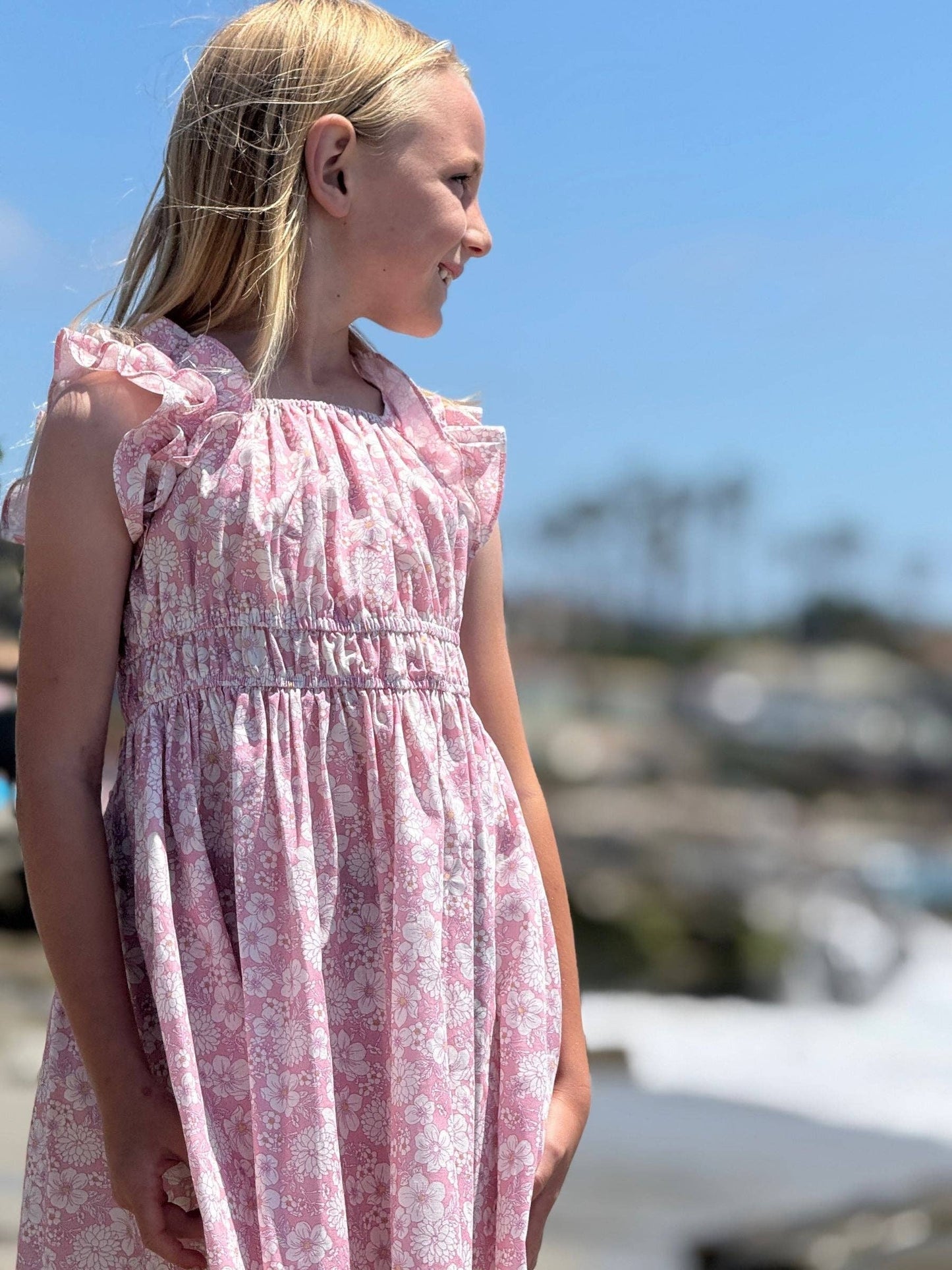 Doris dress in pink large floral: 3