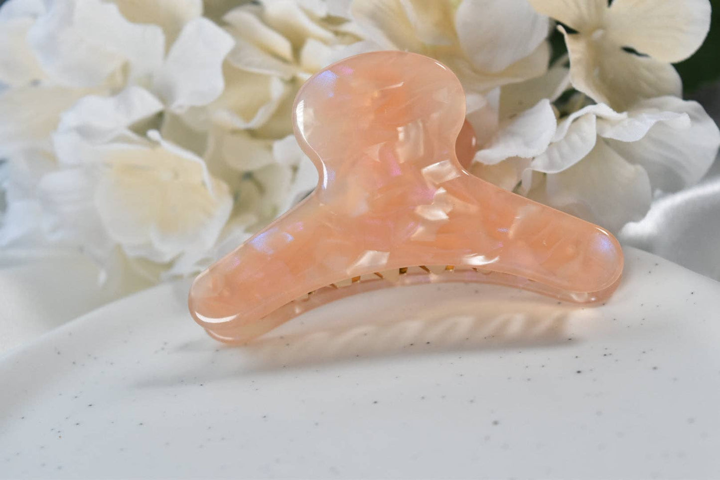 French Claw in Peach