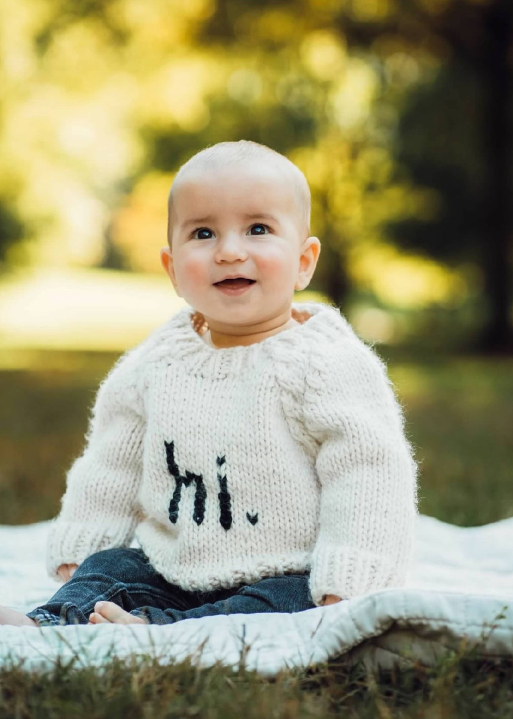 "hi" Crew Neck Baby Sweater