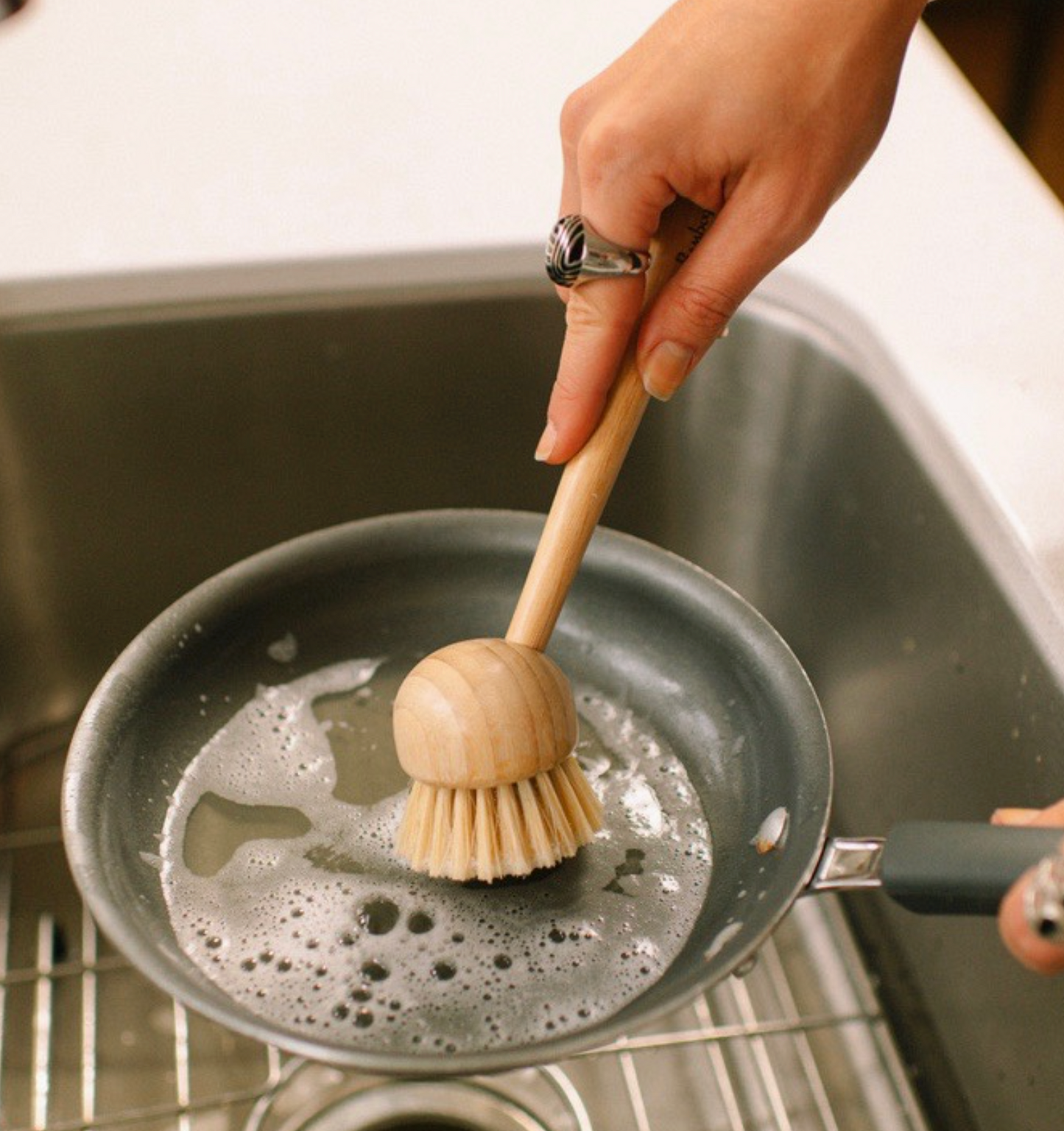 Bamboo Dish Scrubber