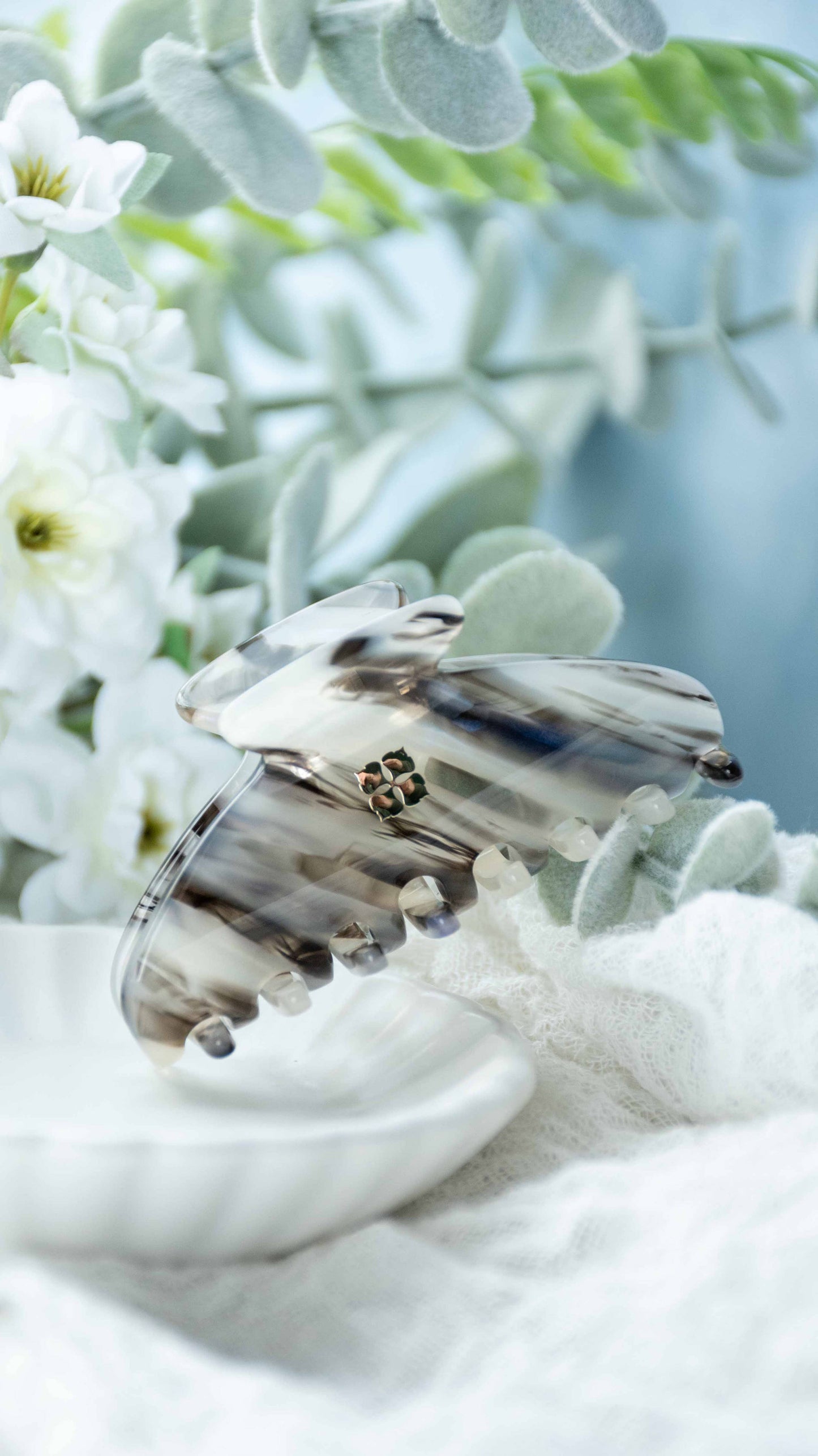 Mini Hair Claw -Phantom Quartz