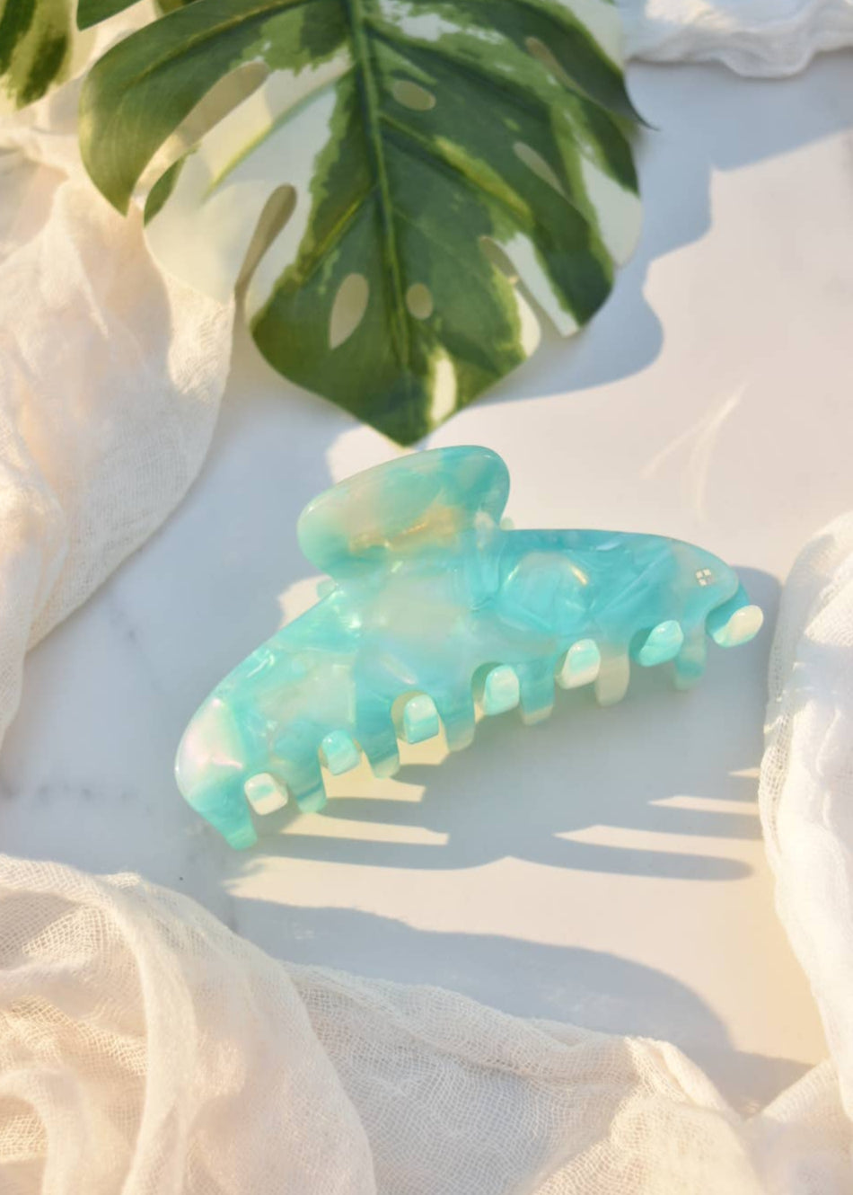 Oval All Acetate Claws - Hair Clip Claw : Bahama