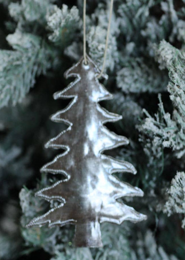 Metal Ornament: Evergreen
