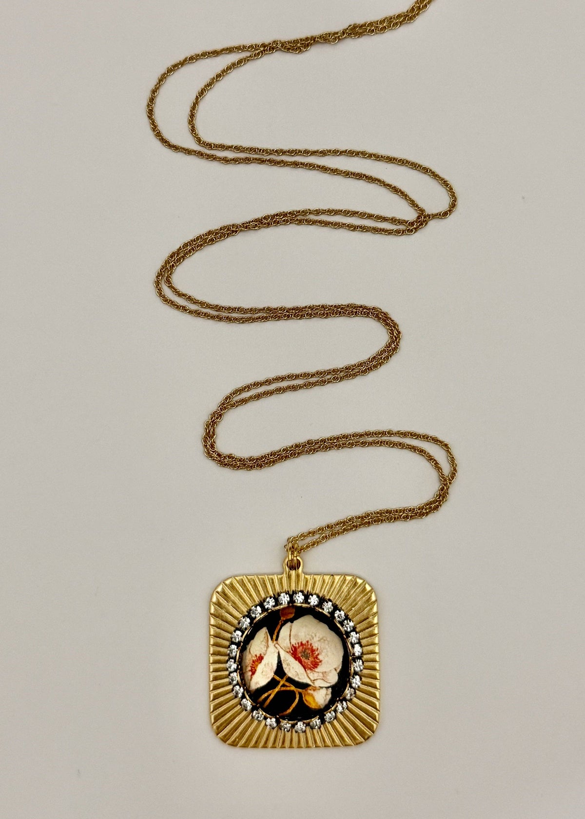 Poppy Necklace