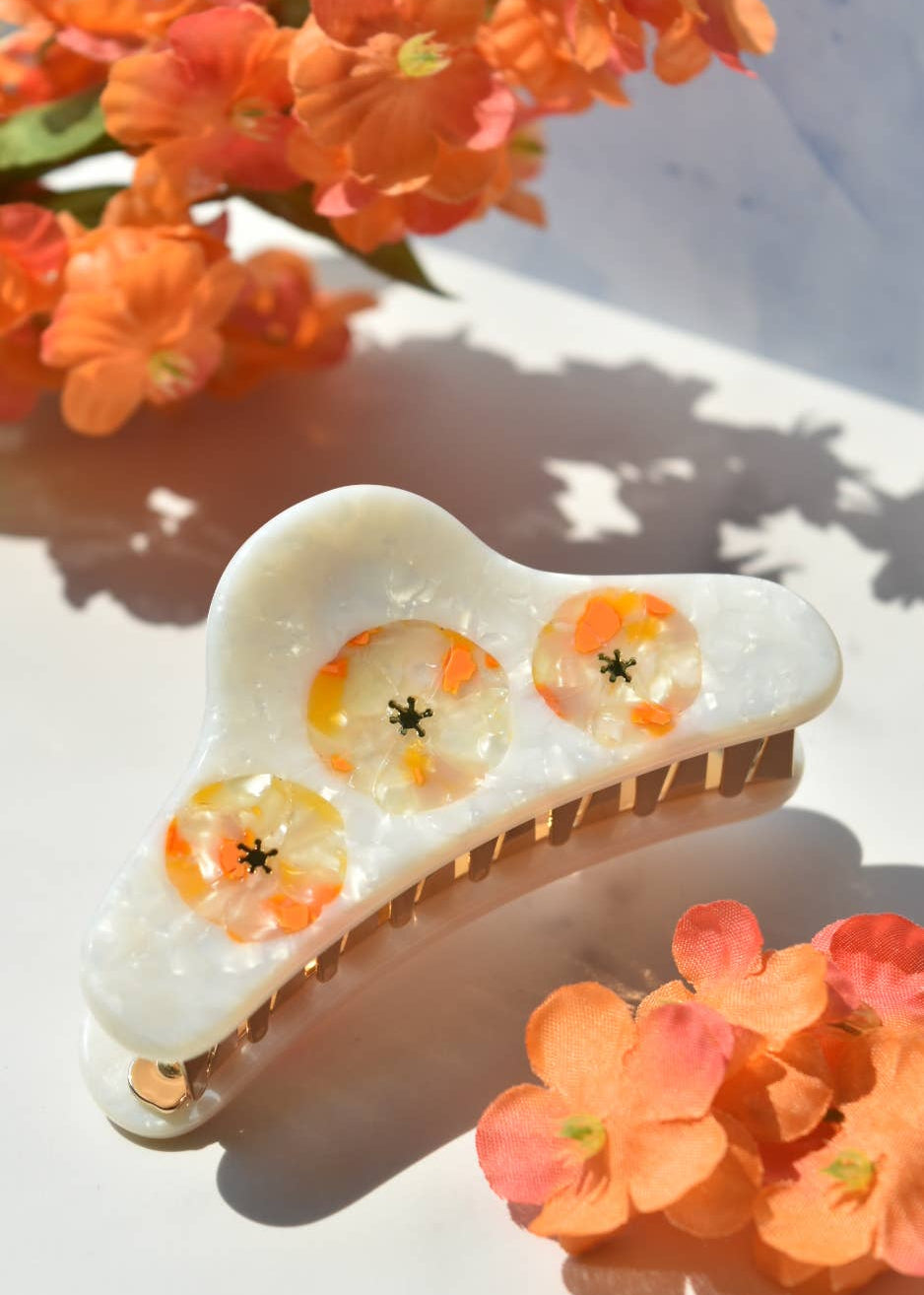 French Round Three Poppy Claw | White Orange Flower Acetate Claw