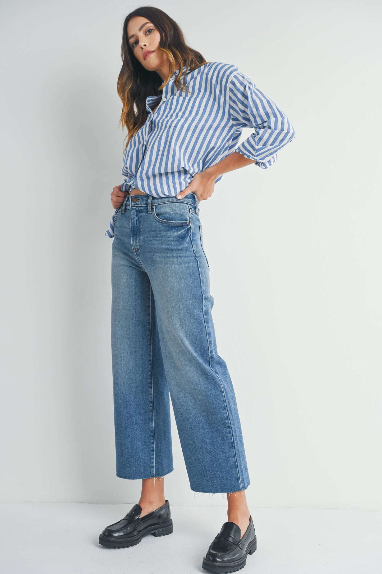 Wide Leg Straight Leg