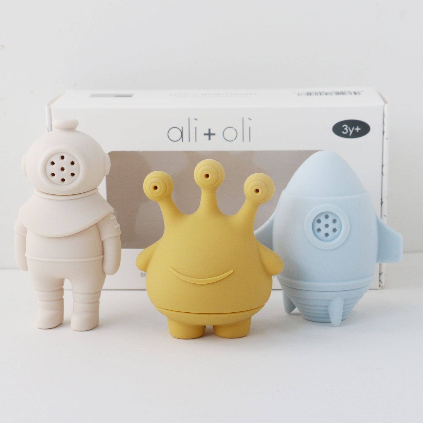 Outer Space Bath Toy Set