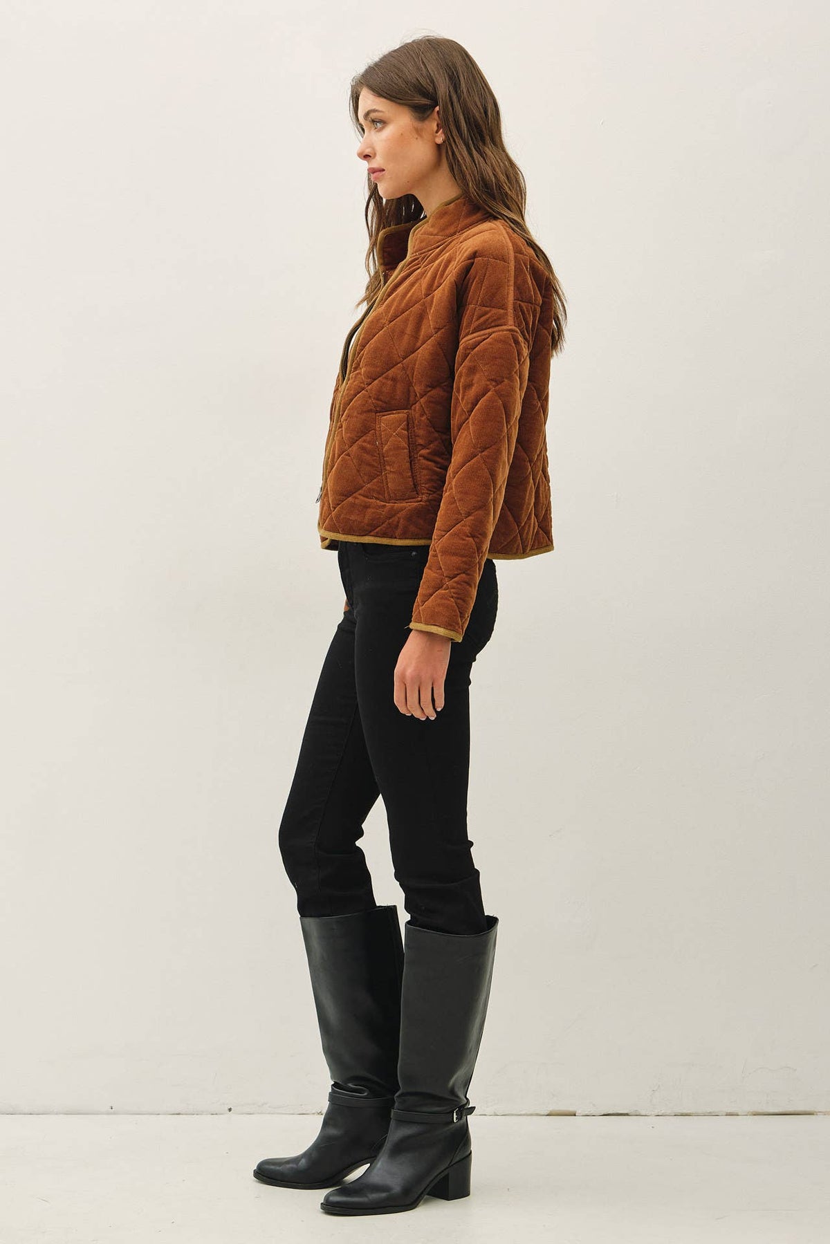 CORDUROY QUILTING CROPPED JACKET : GOLDEN BROWN / L