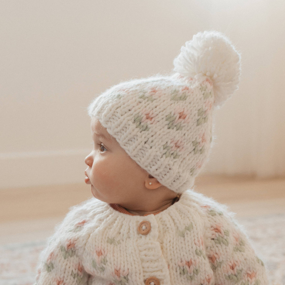 Bitty Blooms White Beanie Hat Baby & Kids: Medium (6-24 months)