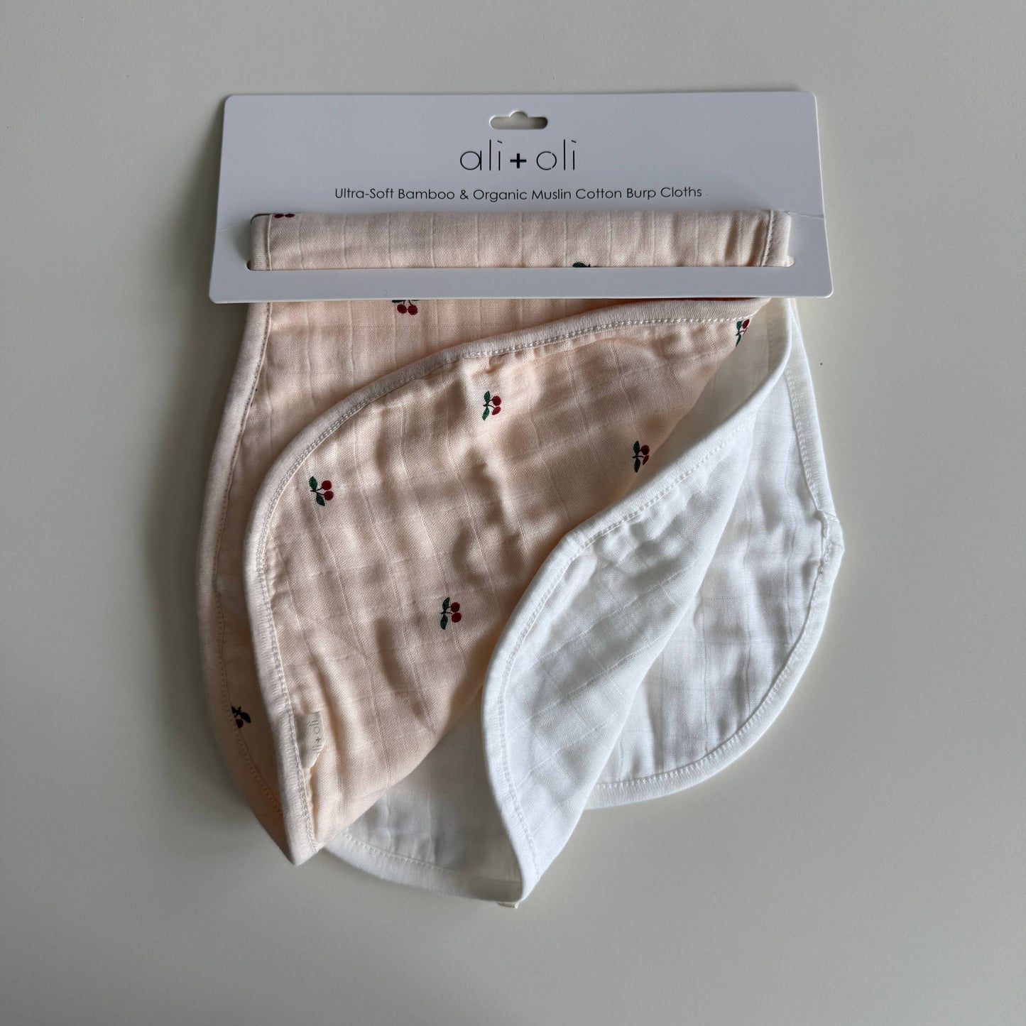 Bamboo Muslin Burp Cloth Set 2-Pack (Cherry-White)