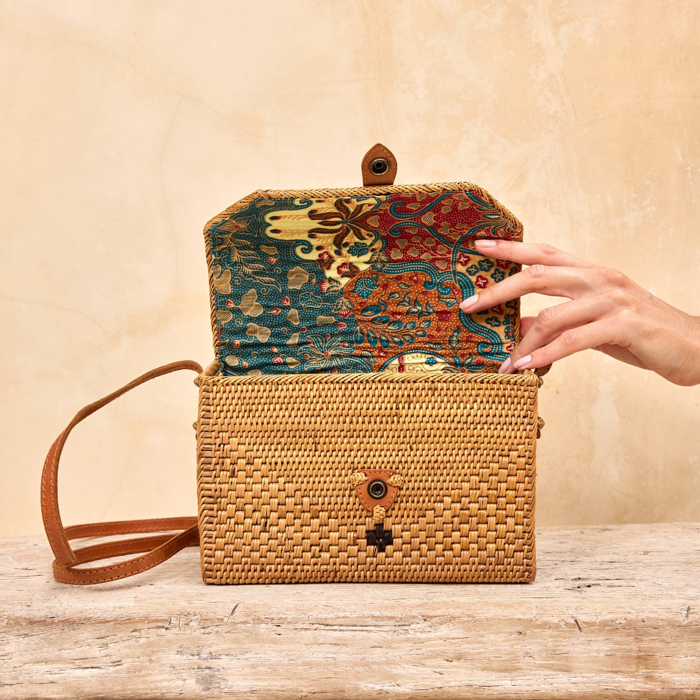Rattan Box Crossbody Bag