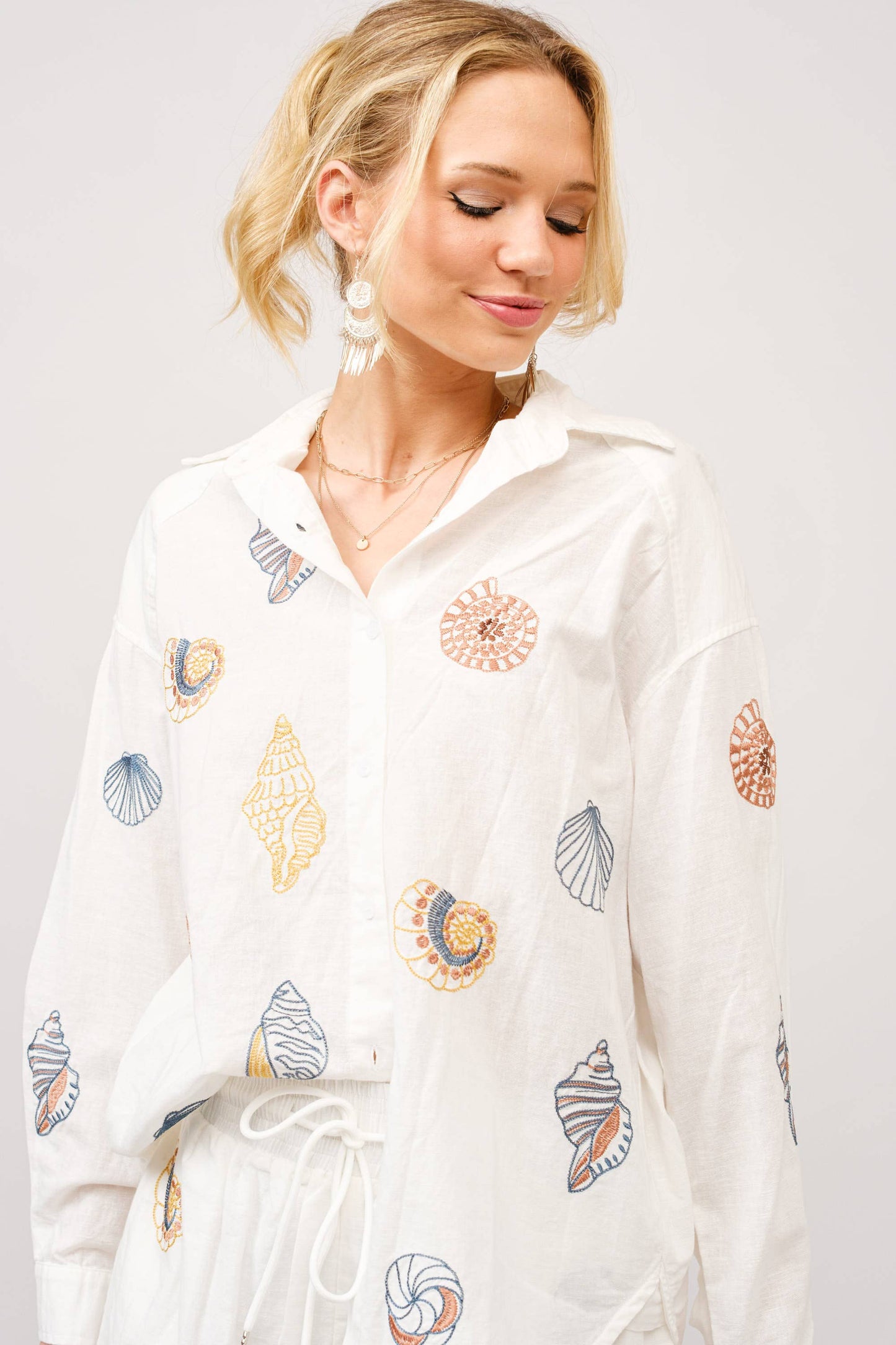 She Sells Shirt