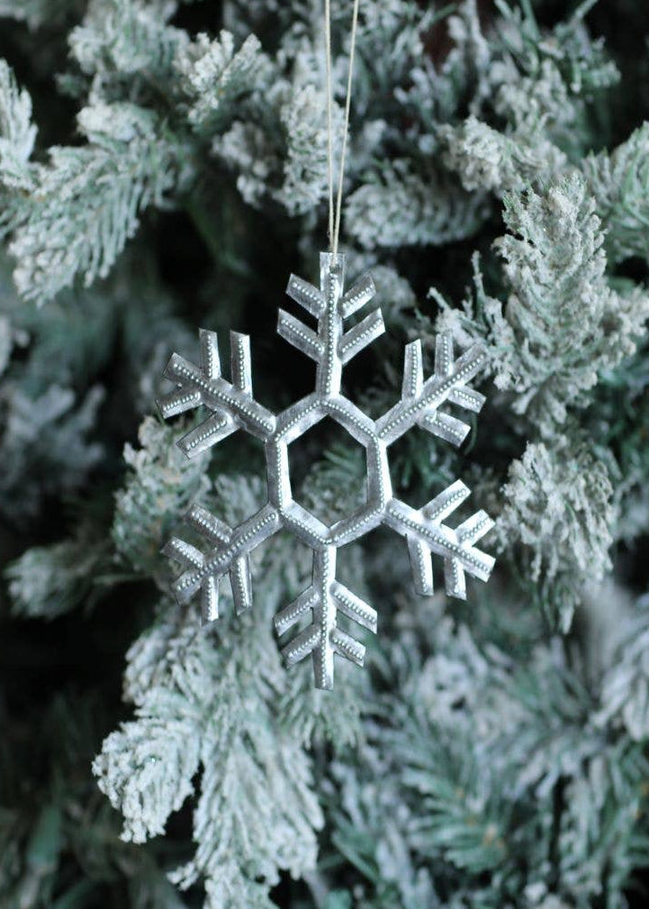Metal Ornament: Snowflake