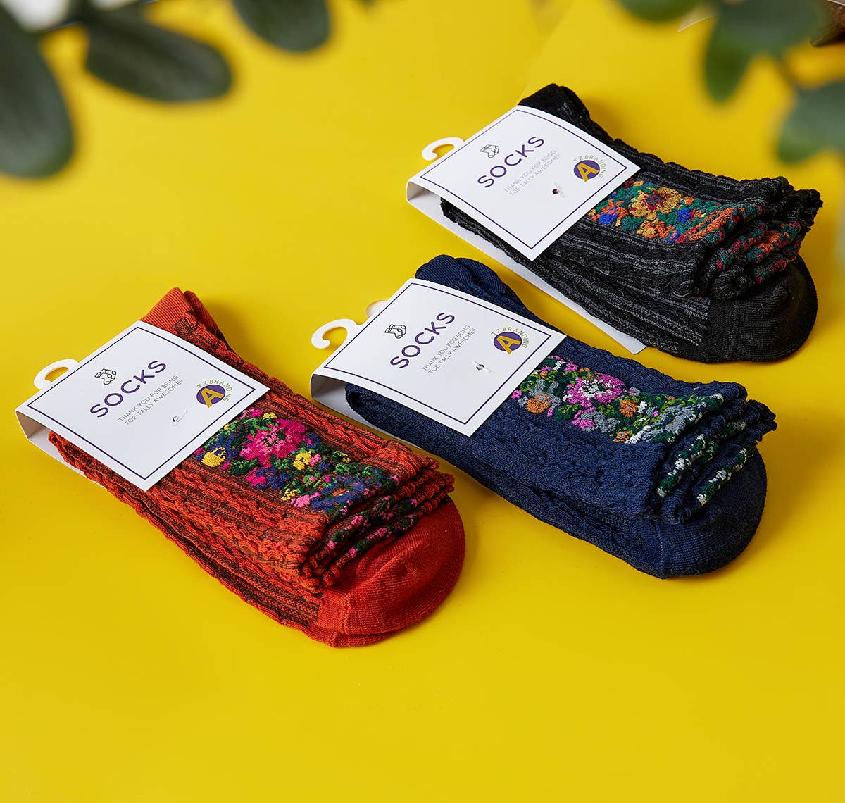 Rufia - Vintage Floral Print Summer Socks: WHITE / AVERAGE