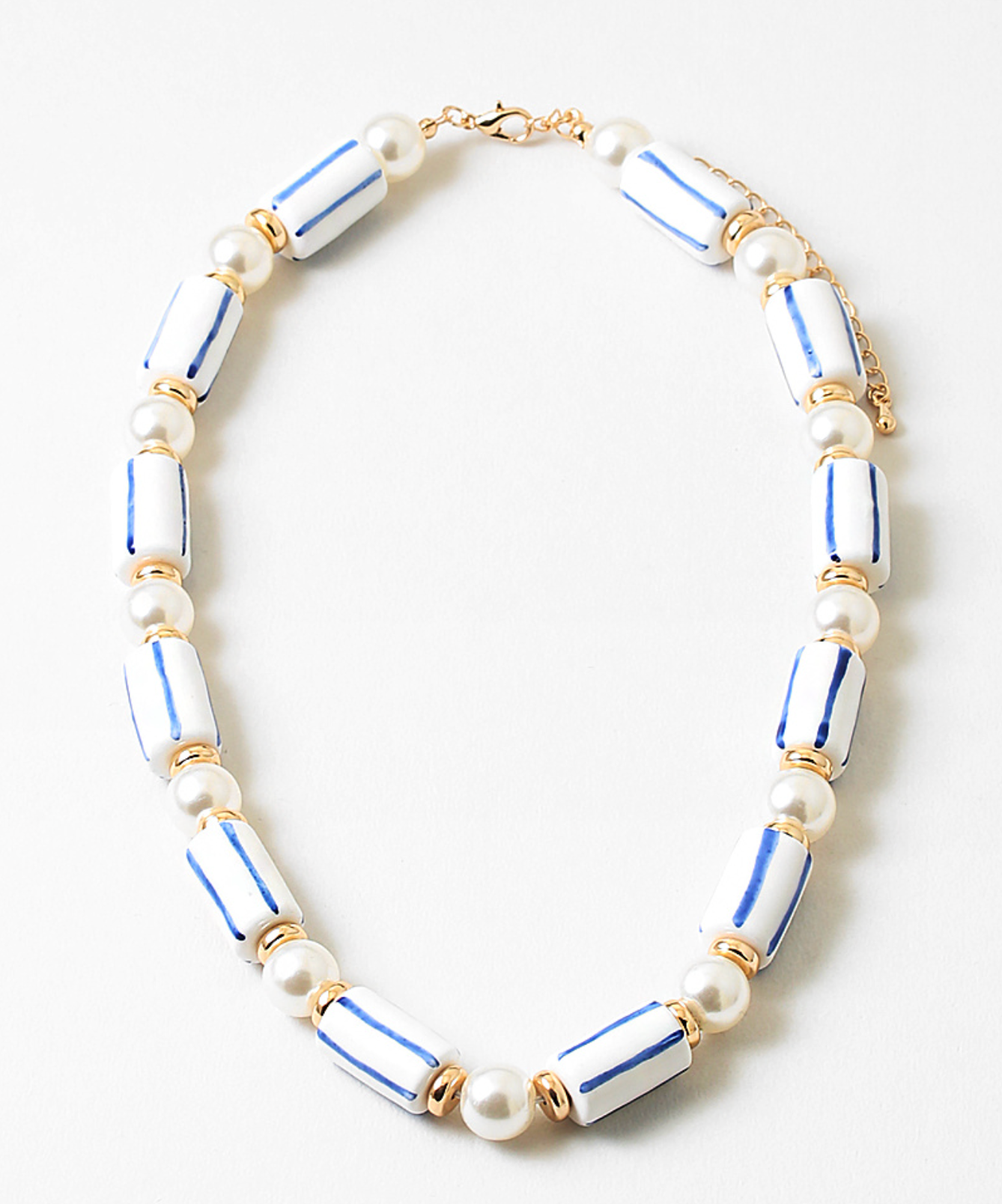 Taffy Necklace