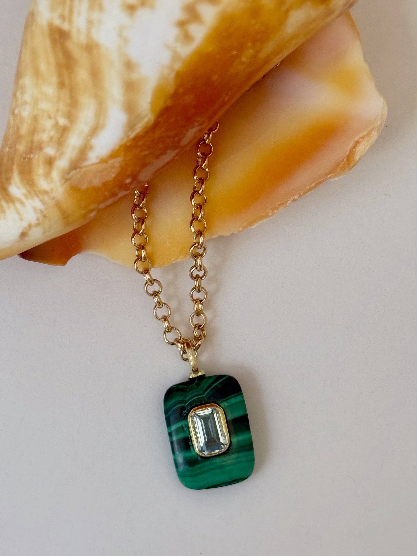Summer Necklace: Pearls
