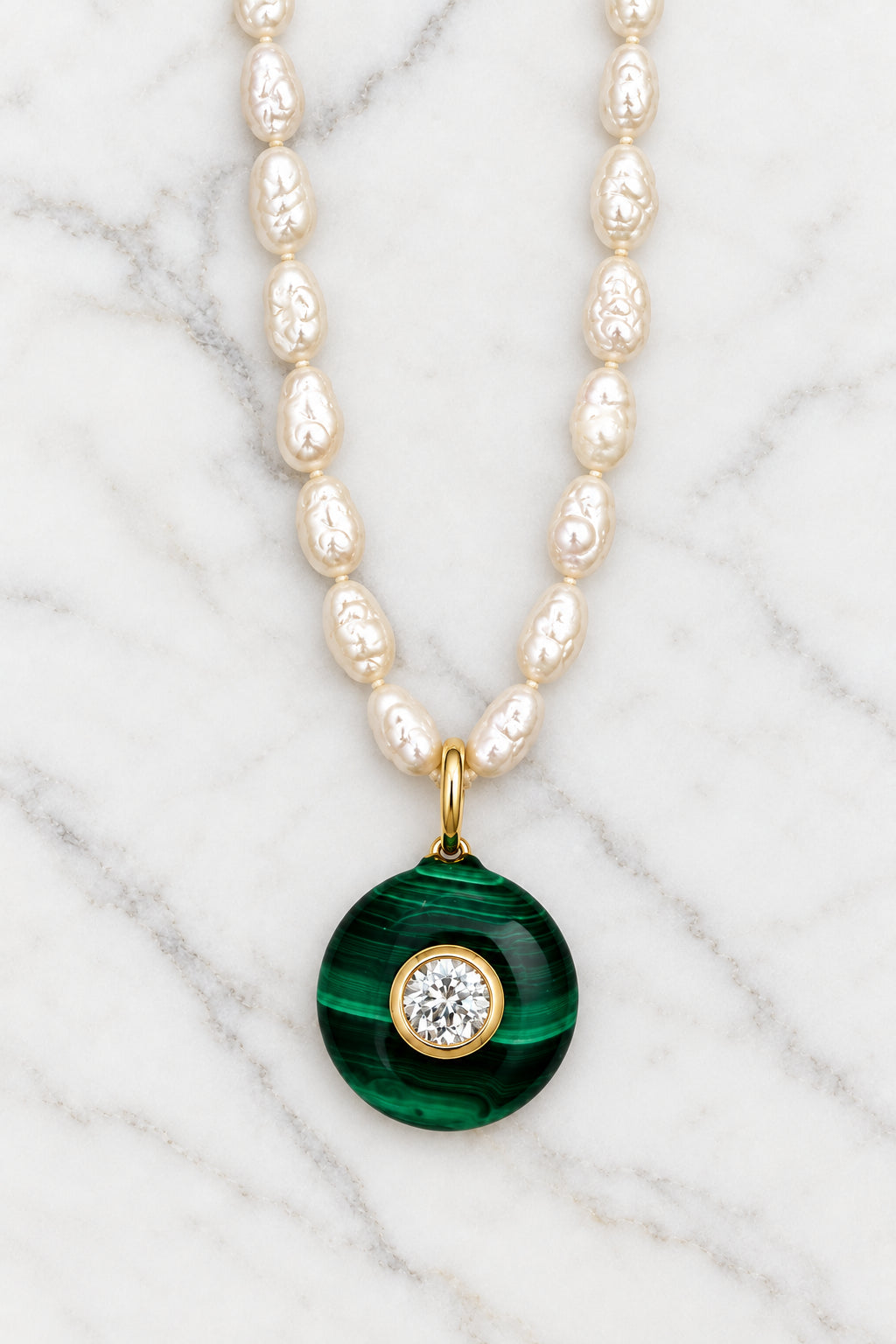 Aria Necklace: Pearls / 18"