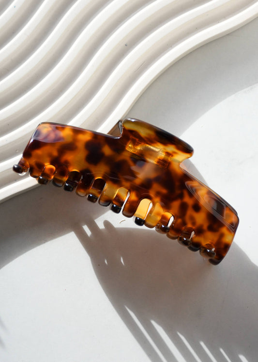Rectangle Acetate Hair Claw in Classic