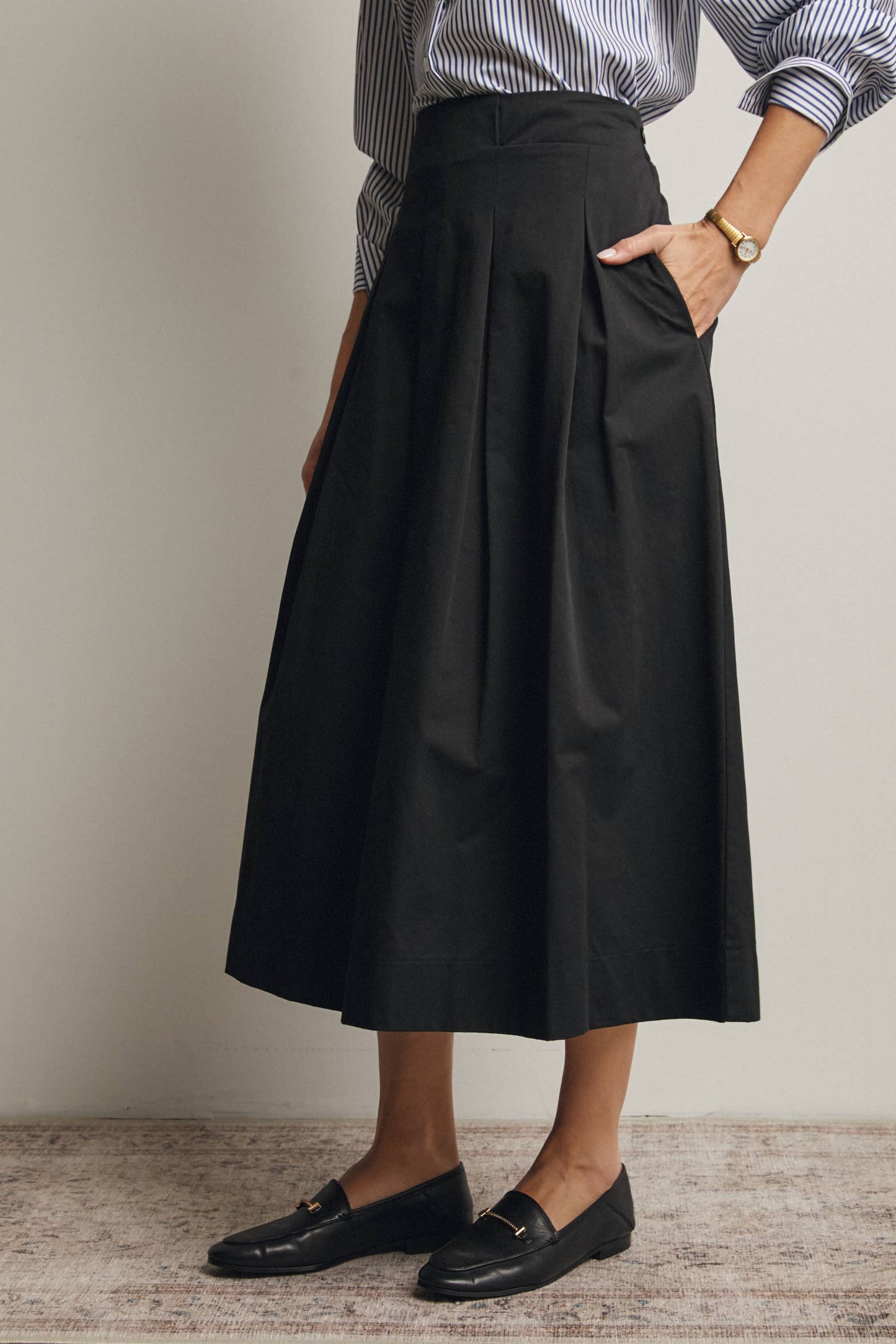 Maria Black Pleated Midi Skirt