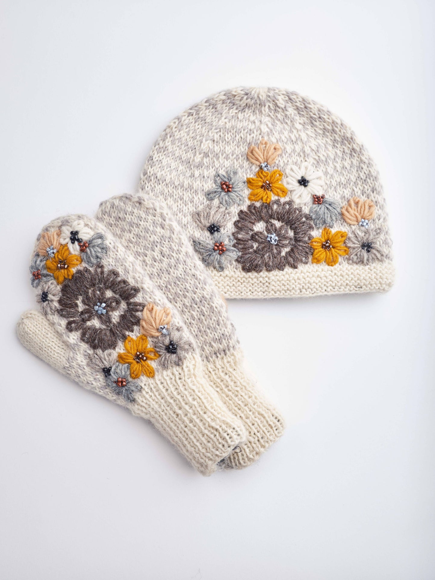 Embroidered Ivory Mittens