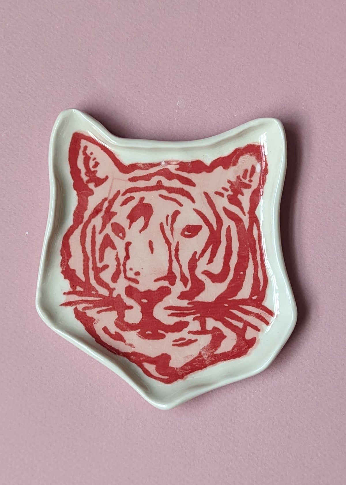 Tiger Ring Dish: Pink/red