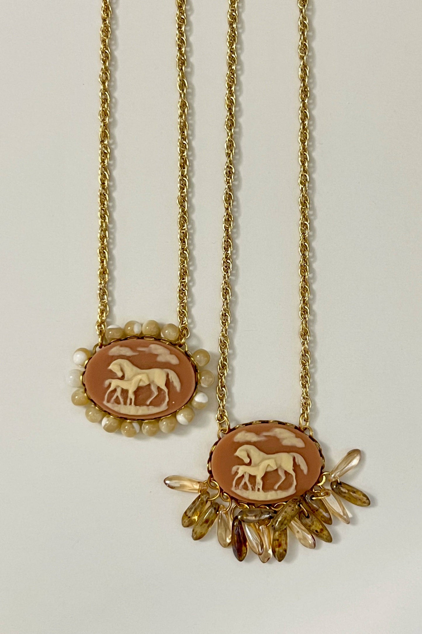 Rosalind Necklace: 18" / Mother of pearl