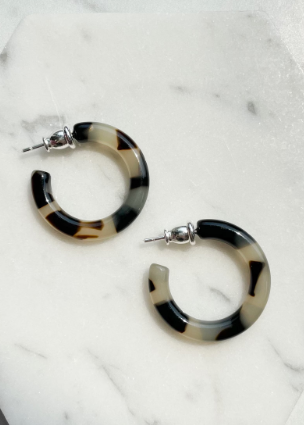 Blonde Tortoise Mini Hoop Earrings